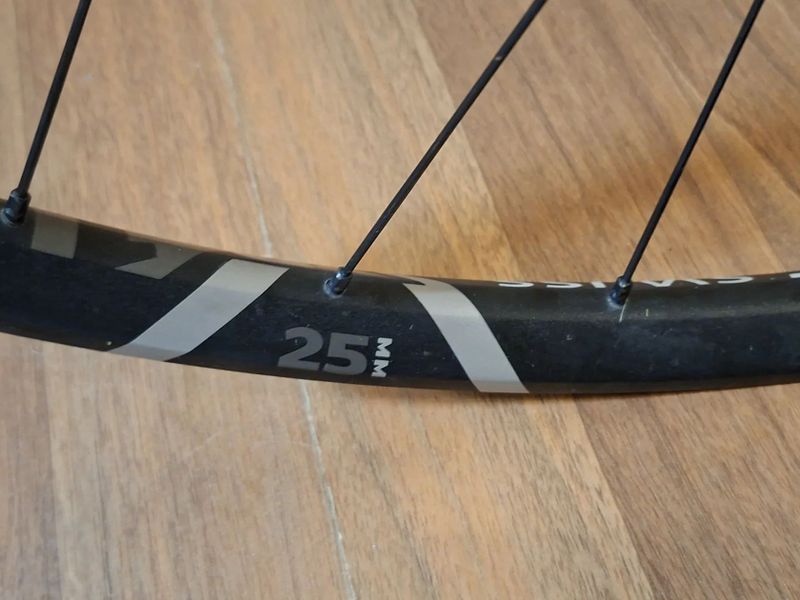 DT Swiss XR 1501 29" 6 Bolt