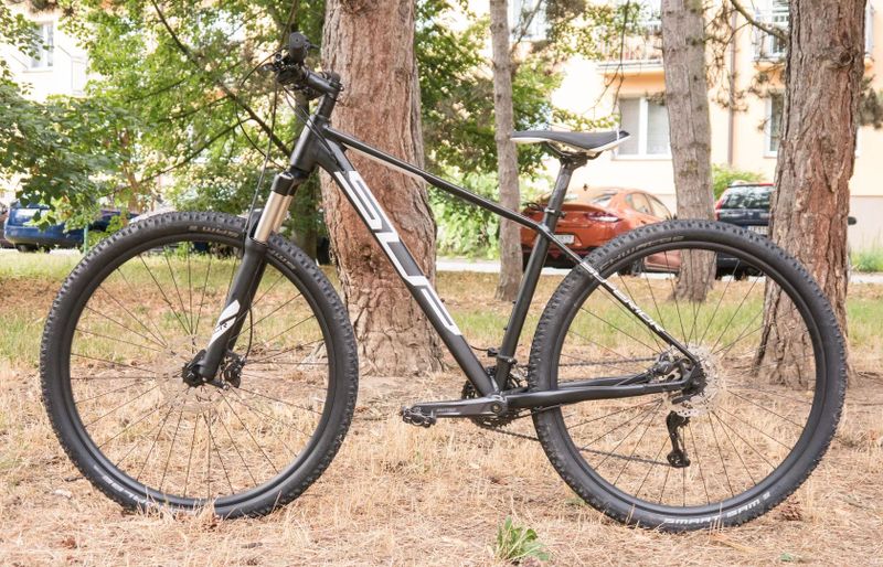 ZÁNOVNÍ 2021 SUPERIOR XC 889 SPORT