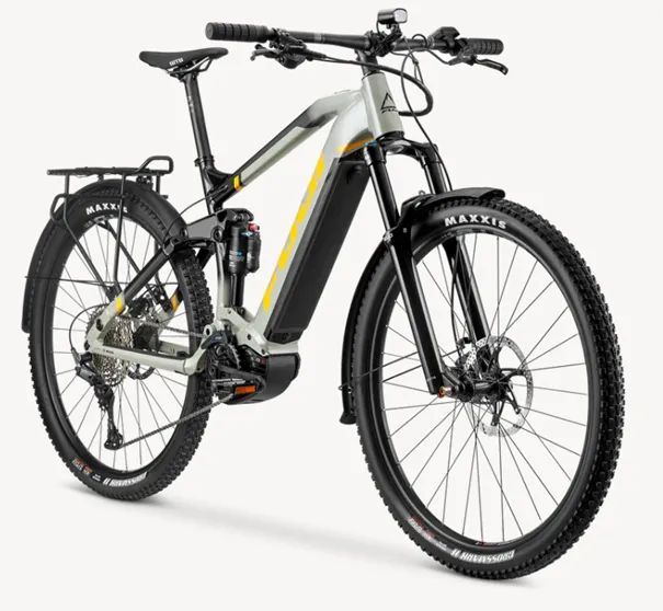 Prodám skoro nepoužité celoodpružené elektrokolo FUJI EVO 29 EQP.