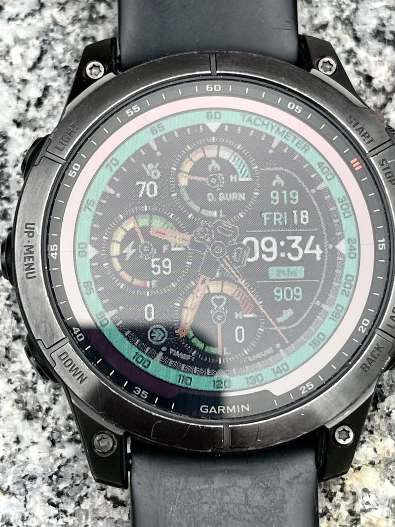 Prodám Garmin Fenix 7 Solar GPS Smartwatsch. 