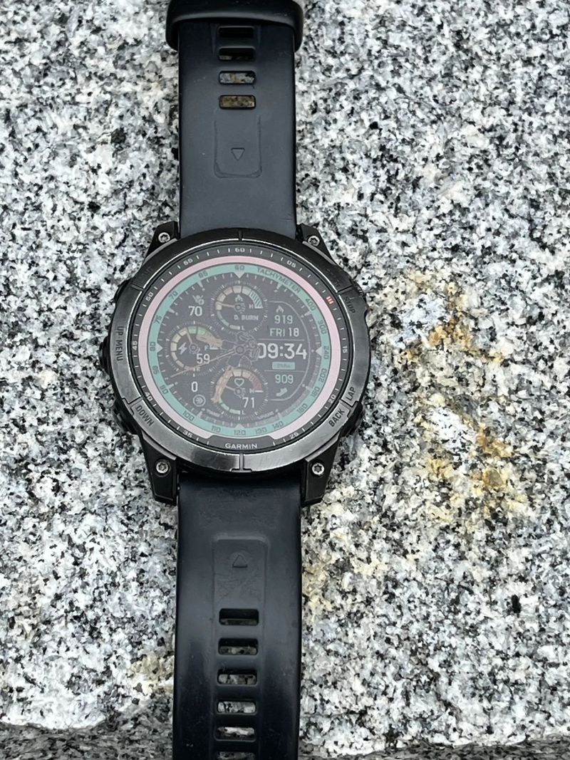 Prodám Garmin Fenix 7 Solar GPS Smartwatsch. 