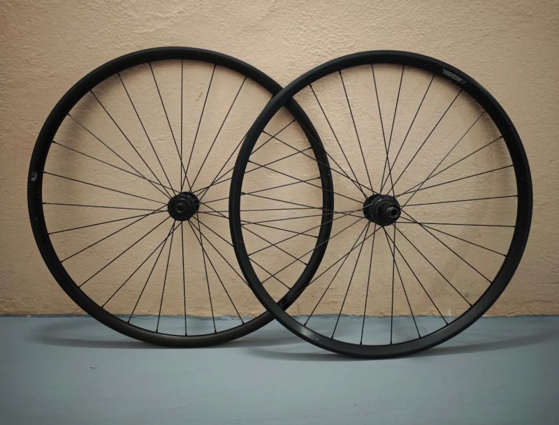 Zapletená kola Fulcrum Racing 900 DB 