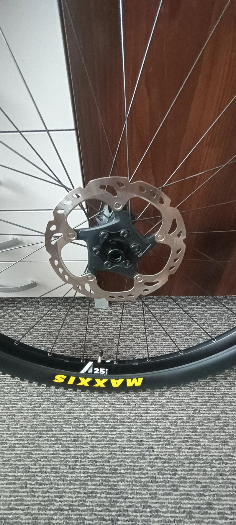 Zapletená kola DT Swiss x 1700