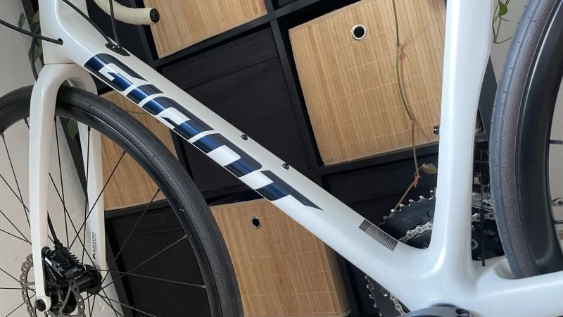 Giant TCR Advanced 2 Disc White / carbon / vel.ML