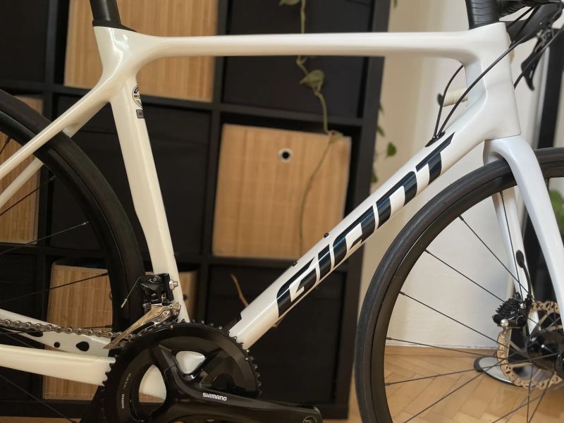 Giant TCR Advanced 2 Disc White / carbon / vel.ML