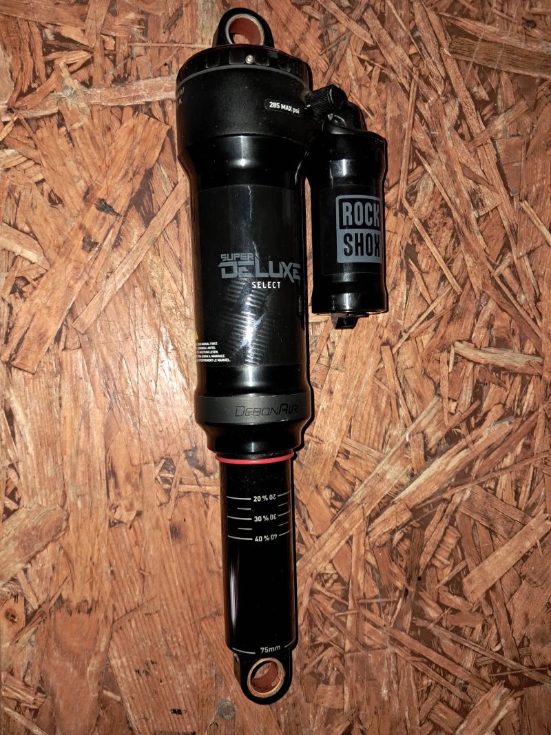 RS Deluxe Select 230/75