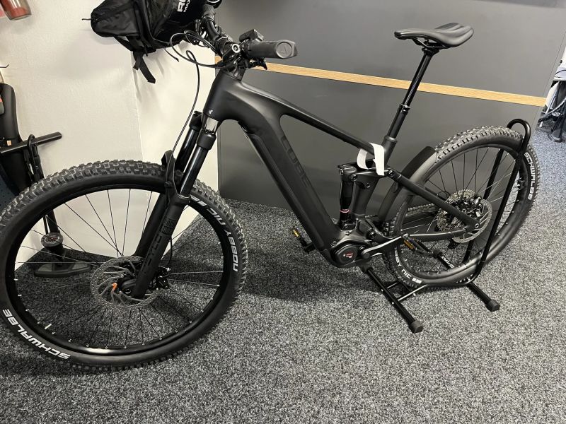 CUBE Stereo Hybrid ONE44 EX 800 vel.L 2025 NOVÉ KARBON