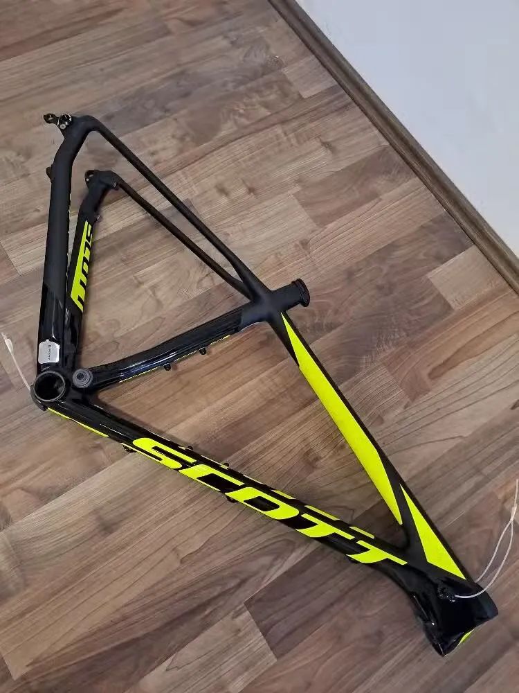 Nový karbonový rám SCOTT SCALE 900 RC / 29er / tepered / velikost XL / pevná osa 142x12mm nebo rychl