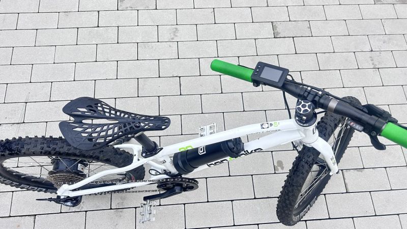 Prodám dětské elektrokolo 