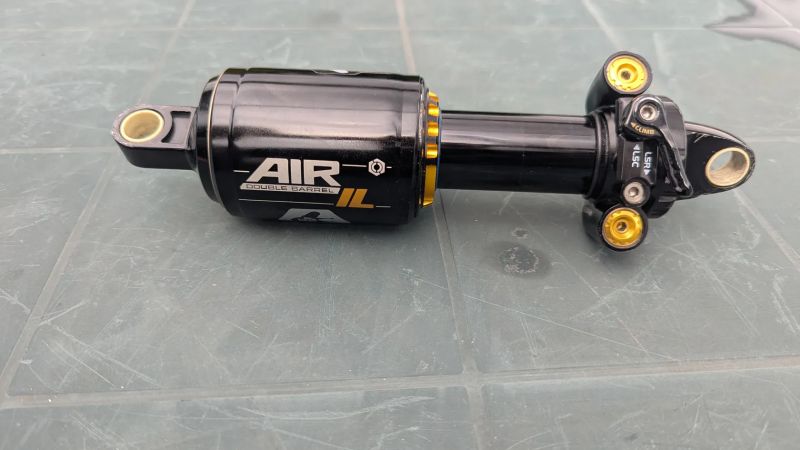 Cane Creek DB IL air 210/52.5