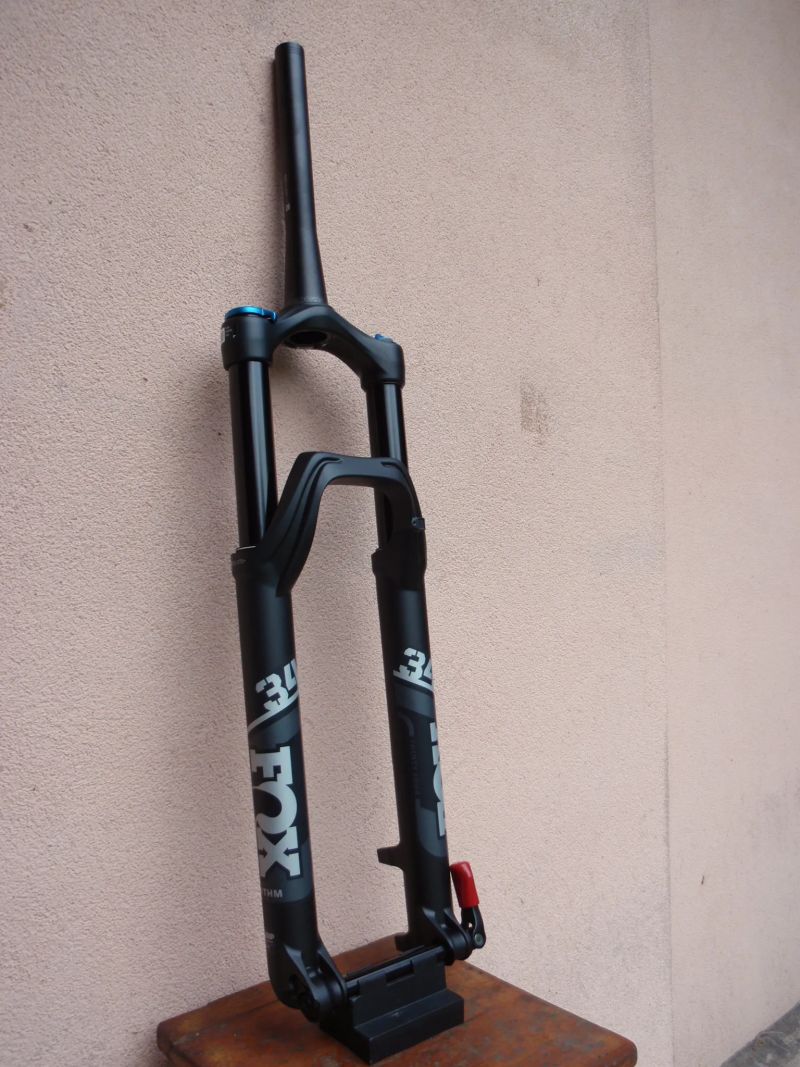 Nová vidlice Fox 34 Float Rhythm 29" 140mm