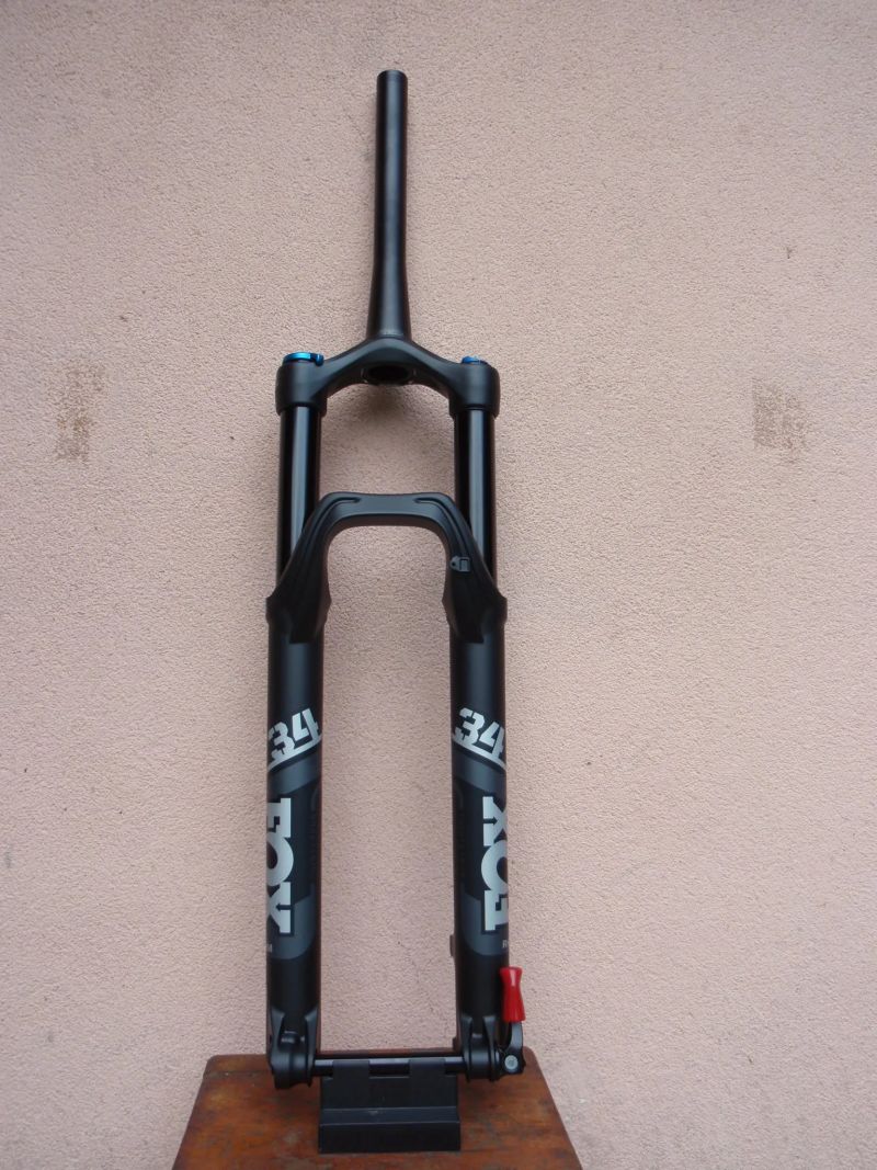 Nová vidlice Fox 34 Float Rhythm 29" 140mm