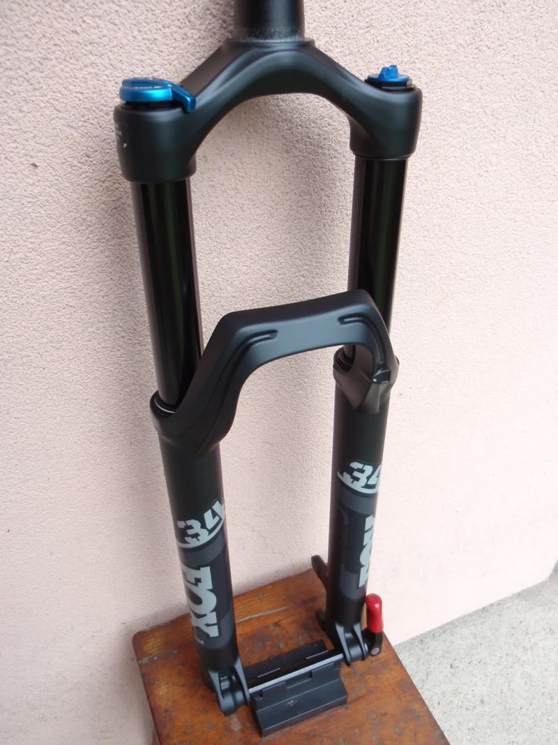 Nová vidlice Fox 34 Float Rhythm 29" 140mm