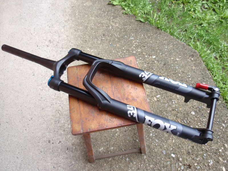 Nová vidlice Fox 34 Float Rhythm 29" 140mm
