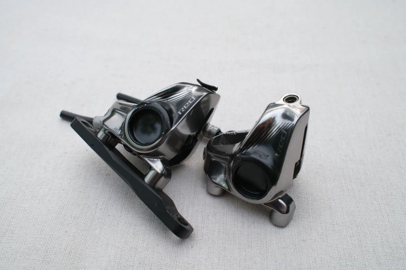 Páky + třmeny Sram RED eTap 11 spd.