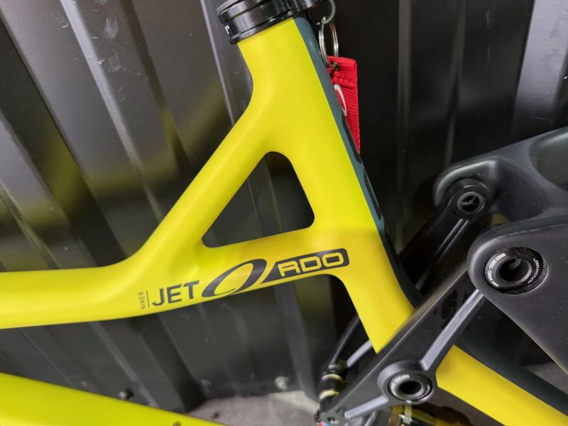 Niner Jet 9 RDO velikost M zcela nový karbonový rám FOX KASHIMA