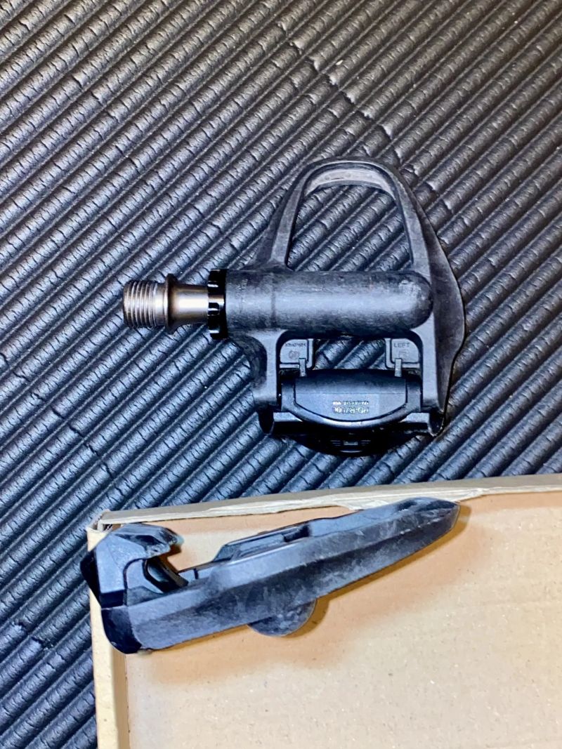 Silniční pedály Shimano 105 PD-R7000 - Carbon