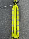 Prodám nevyužitou Koloběžku Kostka HILL MAX KID G5 neon lemon 