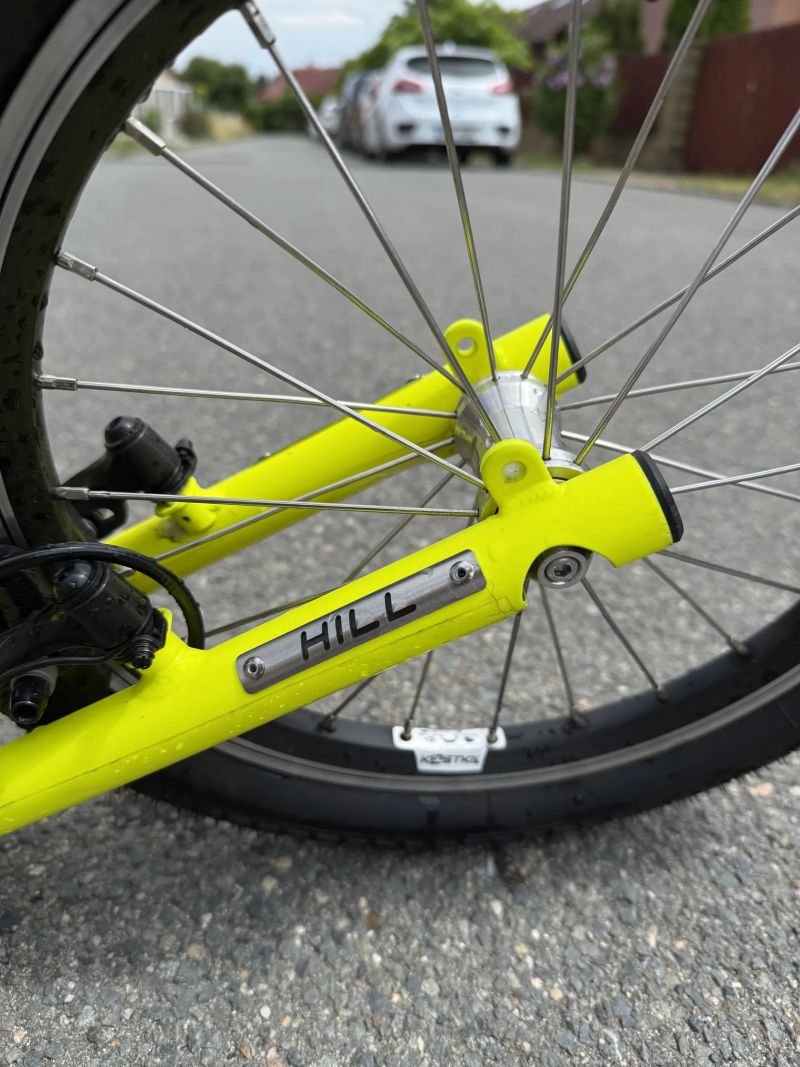 Prodám nevyužitou Koloběžku Kostka HILL MAX KID G5 neon lemon 