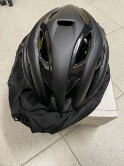 Cyklistická helma Met Trenta