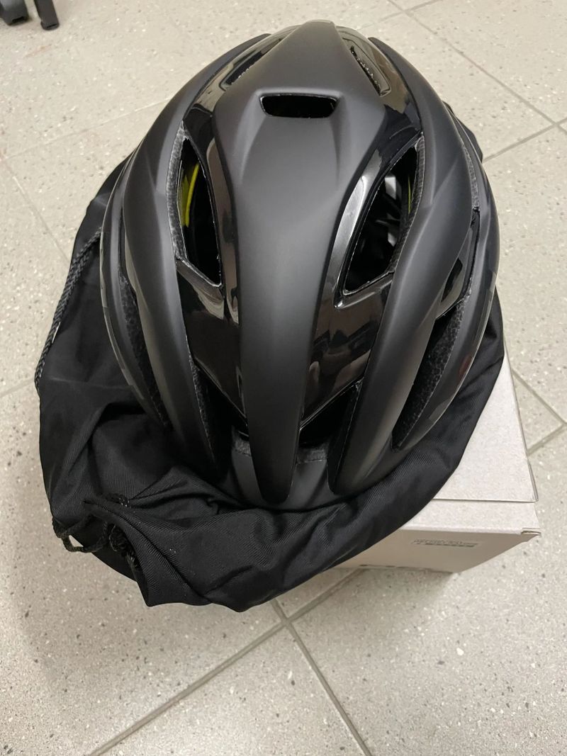 Cyklistická helma Met Trenta