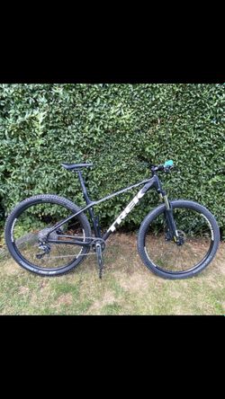 Horské kolo Trek Marlin 5
