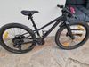 Specialized Riprock 24 s nájezdem cca 150km, absolutní černá stylovka