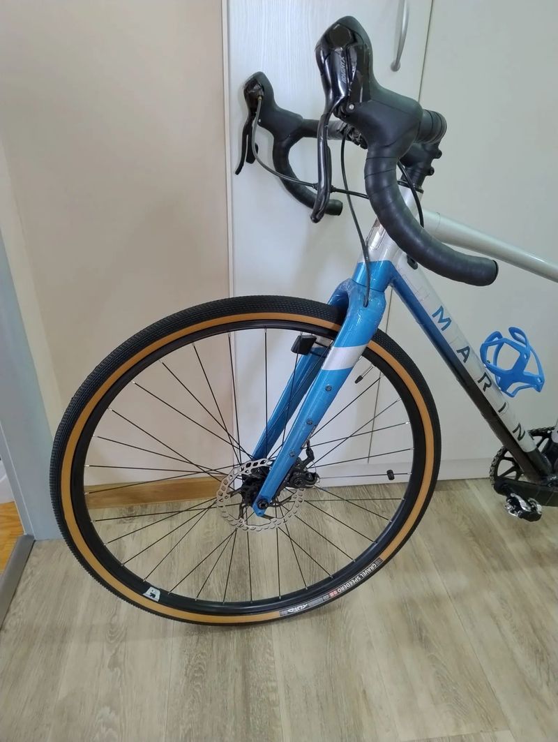 Gravel Marin Gestalt X10 - top stav - velikost M (54) hliník