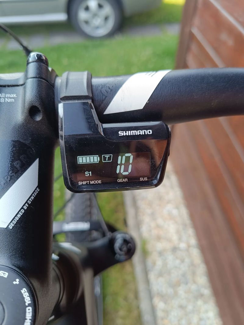 CUBE REACTION GTC ONE, komplet Shimano XT, elektrické řazení Shimano XT Di2