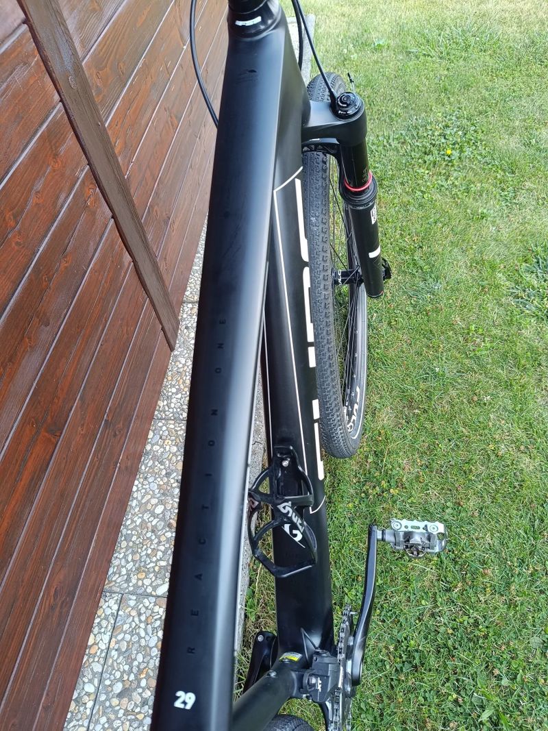 CUBE REACTION GTC ONE, komplet Shimano XT, elektrické řazení Shimano XT Di2