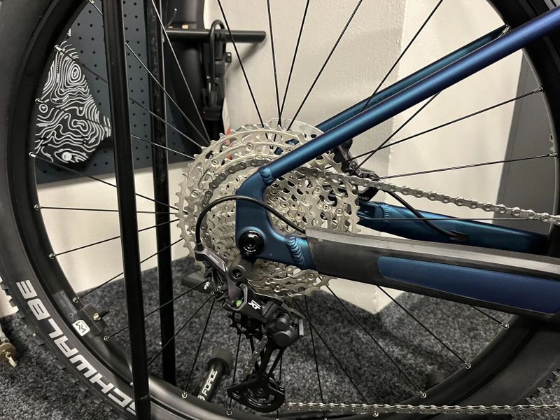 CUBE Reaction Hybrid SLX 800 vel. L 2025 NOVÉ