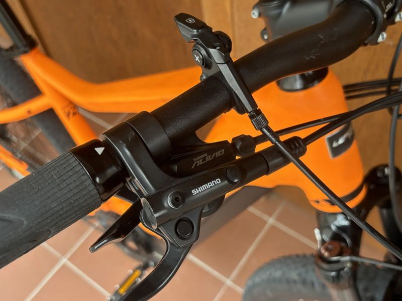 ELEKTROKOLO LEADER FOX OXNAR - MOTOR PANASONIC GX (95 Nm) - vel. 21"
