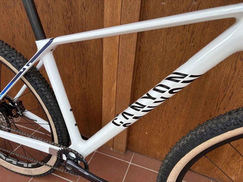 CANYON EXCEED CFR - SHIMANO XT 1 x 12 - VEL. M (46 cm) - NOVĚ POSTAVENO