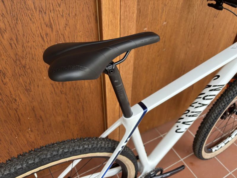 CANYON EXCEED CFR - SHIMANO XT 1 x 12 - VEL. M (46 cm) - NOVĚ POSTAVENO