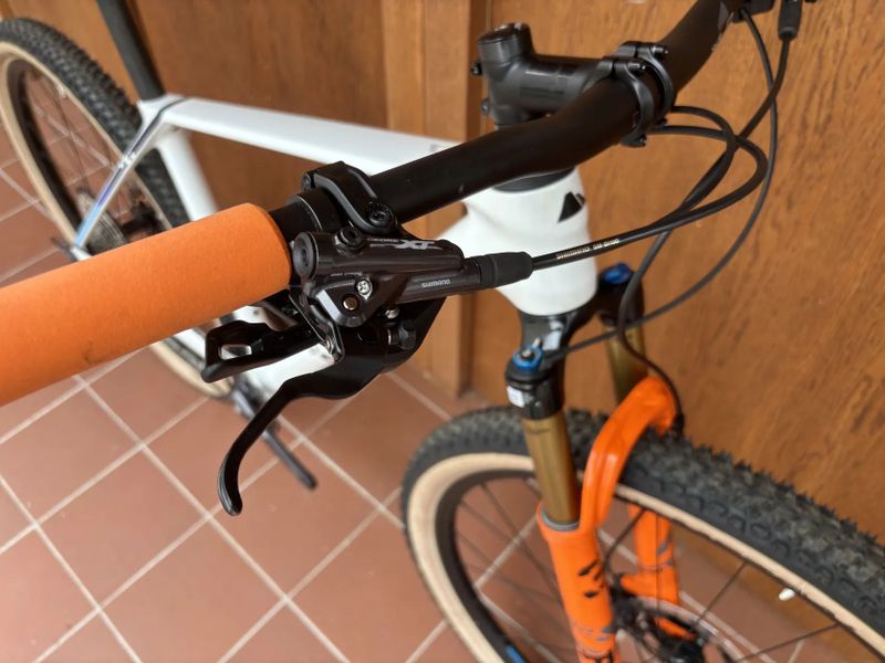 CANYON EXCEED CFR - SHIMANO XT 1 x 12 - VEL. M (46 cm) - NOVĚ POSTAVENO