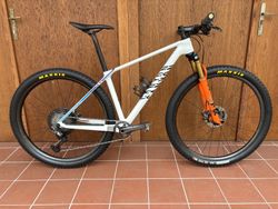 CANYON EXCEED CFR - SHIMANO XTR 1 x 12 - VEL. M (46 cm) - KARBONOVÁ KOLA XTR / DUKE