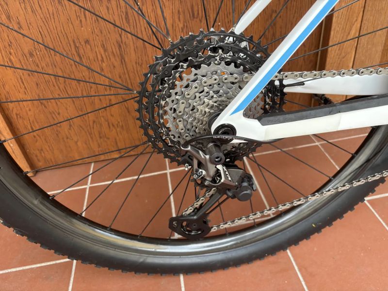 CANYON EXCEED CFR - SHIMANO XTR 1 x 12 - VEL. M (46 cm) - KARBONOVÁ KOLA XTR / DUKE