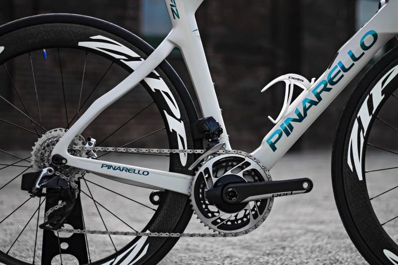Pinarello Dogma F12, Sram Red AXS Etap 2x12, Zipp Firecrest 
