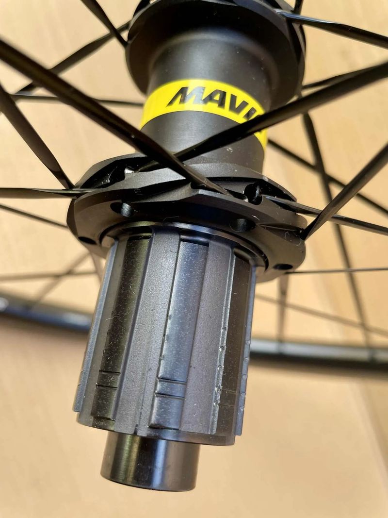 Kola MAVIC ALLROAD SL Carbon Disc CL - 1550 g