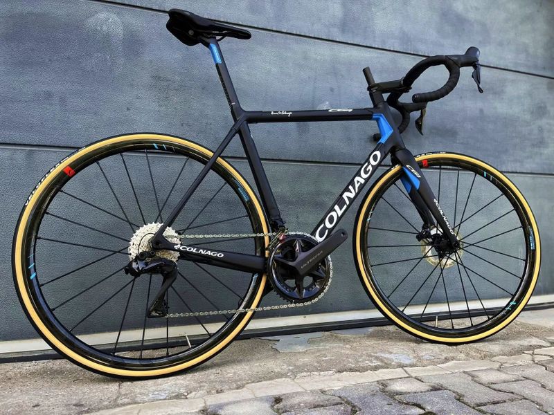Colnago C64 Disc - barevná kombinace CUSTOM MySixty4 (vel. 54s, NOVÉ)