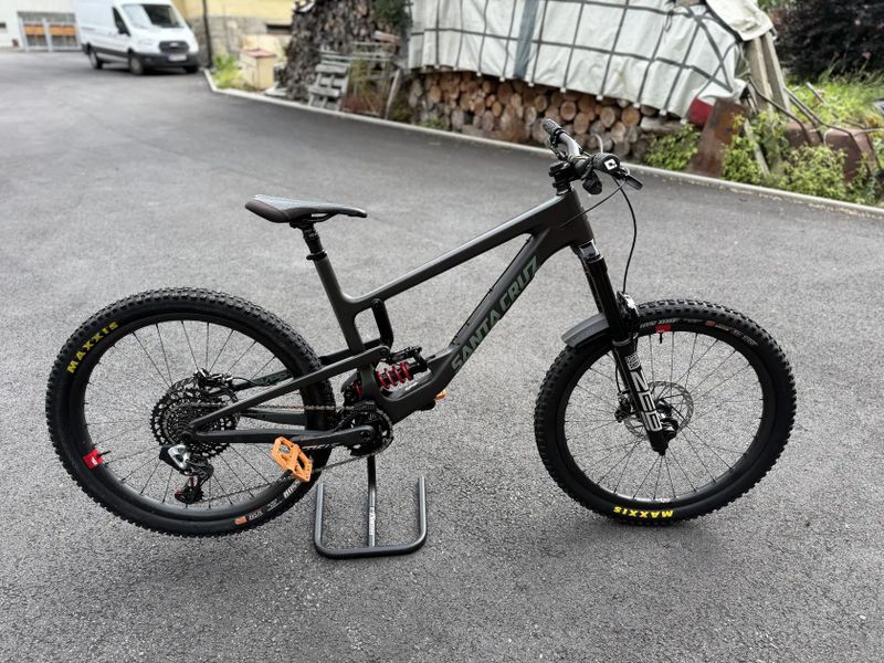 Santa Cruz Nomad X01 axs RSV(rozprodám)