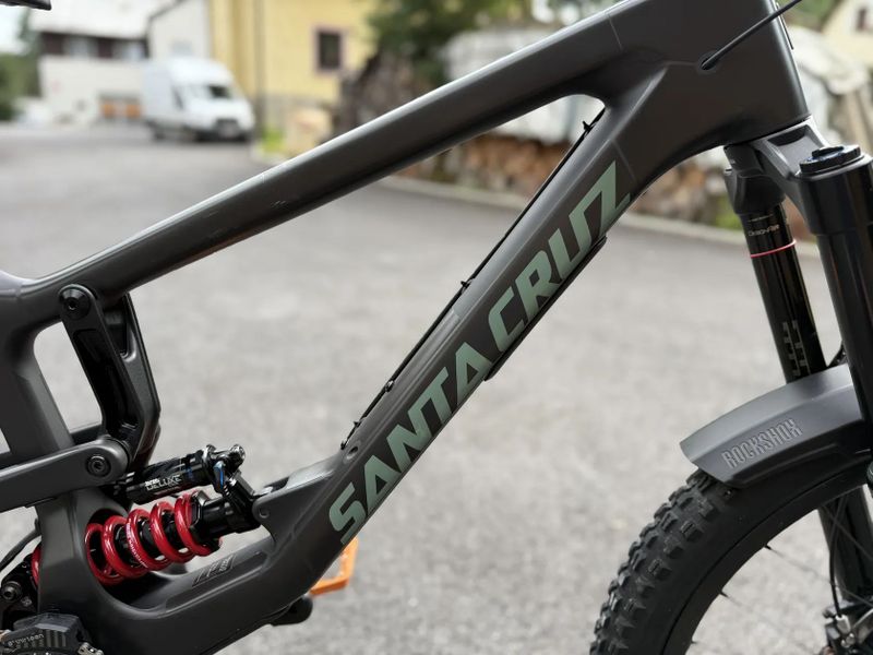 Santa Cruz Nomad X01 axs RSV(rozprodám)