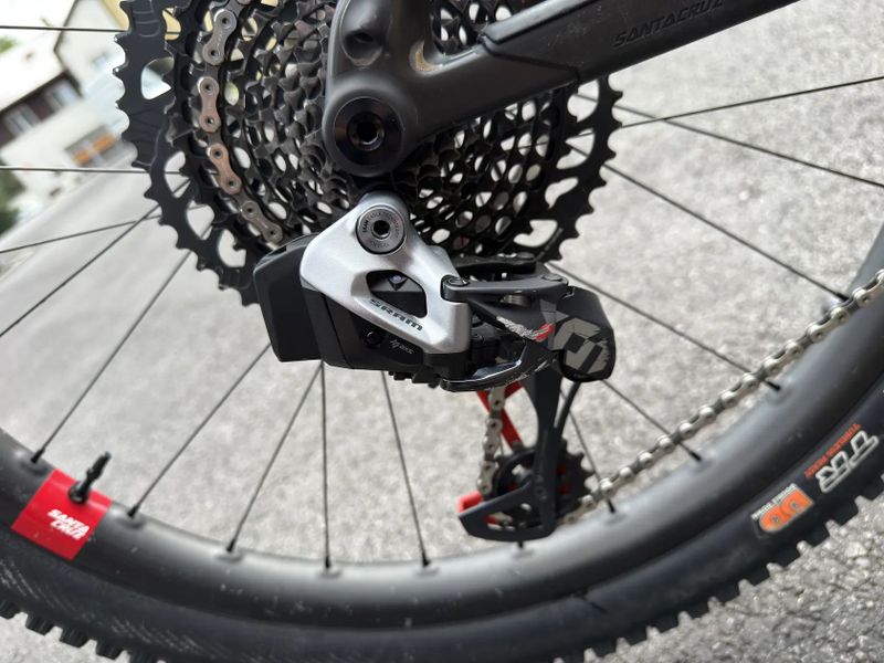 Santa Cruz Nomad X01 axs RSV(rozprodám)