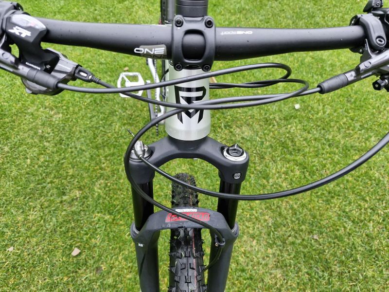 Dětské kolo Rock Machine Thunder 29 HD LTD od 135 cm, rám 13,5"
