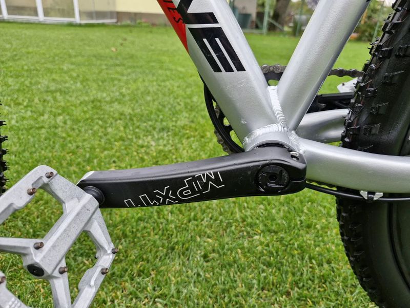 Dětské kolo Rock Machine Thunder 29 HD LTD od 135 cm, rám 13,5"