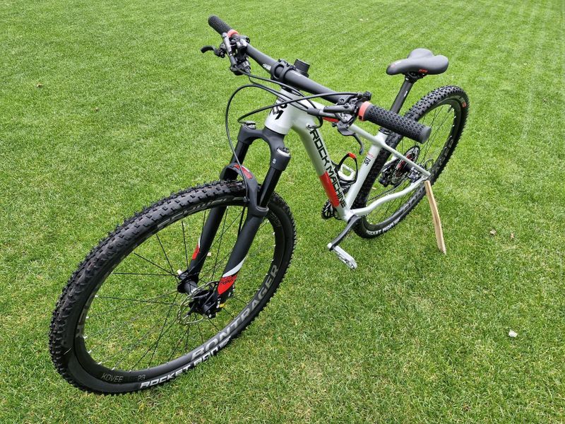 Dětské kolo Rock Machine Thunder 29 HD LTD od 135 cm, rám 13,5"