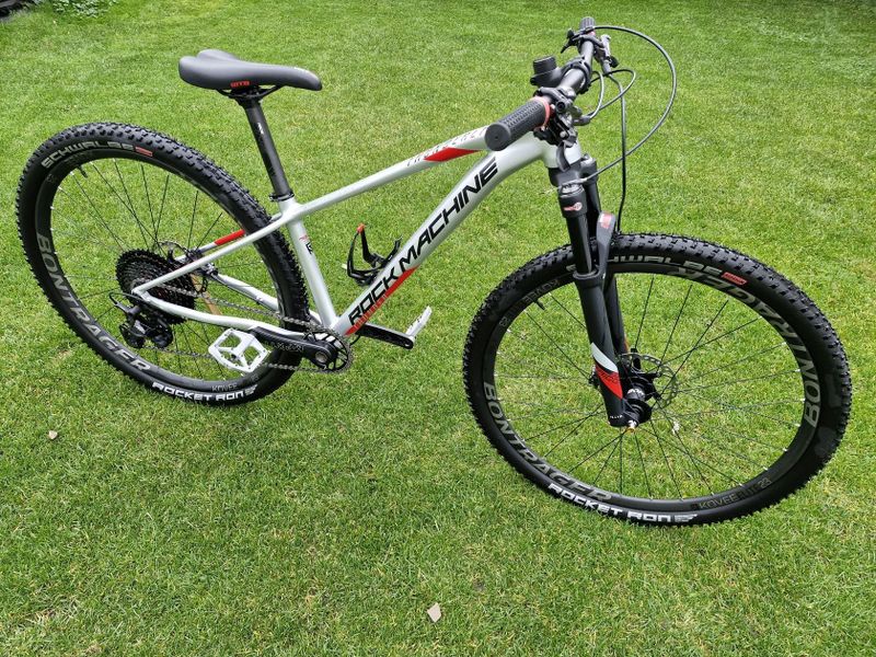Dětské kolo Rock Machine Thunder 29 HD LTD od 135 cm, rám 13,5"
