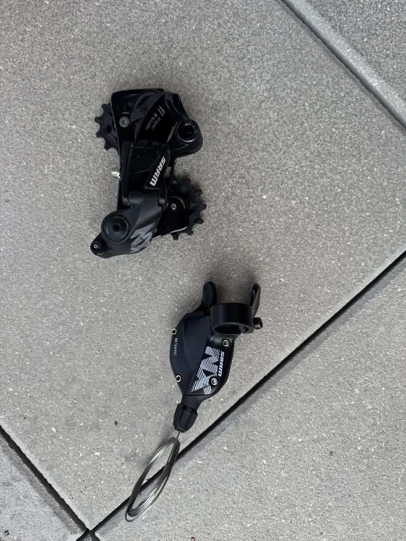 Prodám řazení+prehazovačku Sram Nx 1-11.Vše funkční