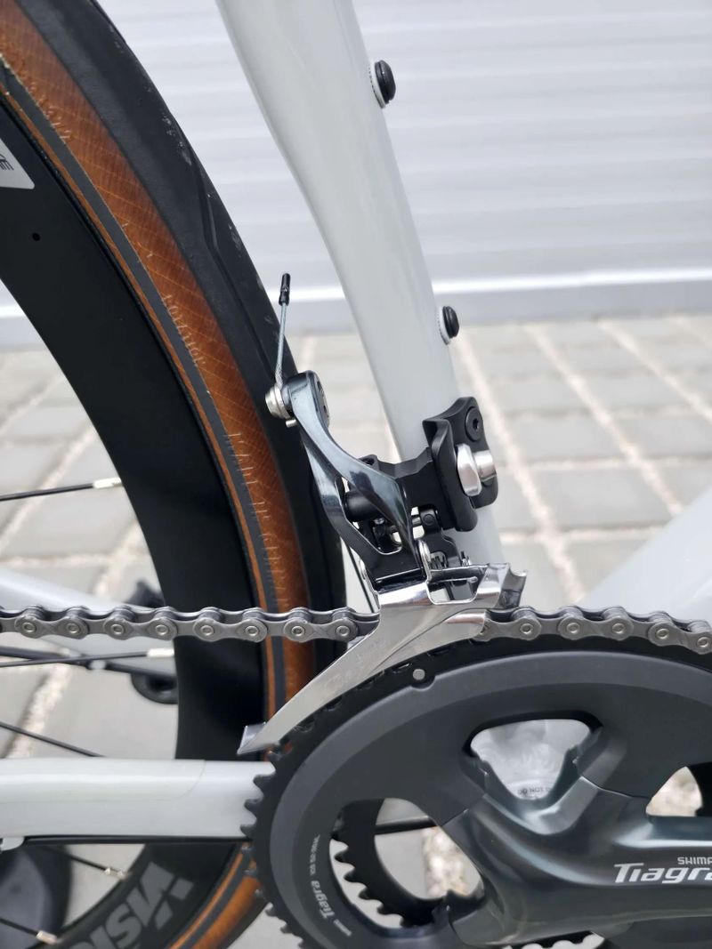 Silniční kolo SUPERIOR X-ROAD 6.3 GF 2025 – velikost M
