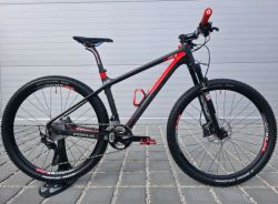 Horské kolo Focus Raven 5.0 Carbon 27.5″ velikost M